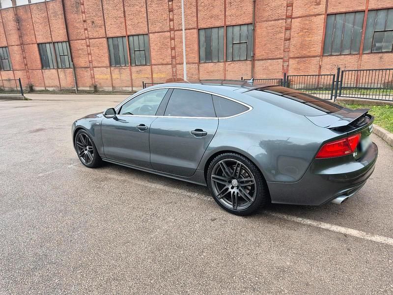 Second-hand Audi A7 250 CP (183 kW) 2012 Gri Hatchback