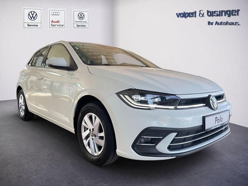 Gebraucht VW Polo Style 95 PS (69 kW) 2023 Weiß Kleinwagen