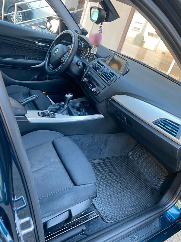 Gebraucht BMW 118 143 PS (105 kW) 2013 Blau Kleinwagen