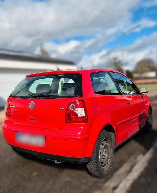 Gebraucht VW Polo 64 PS (47 kW) 2002 Rot Kleinwagen