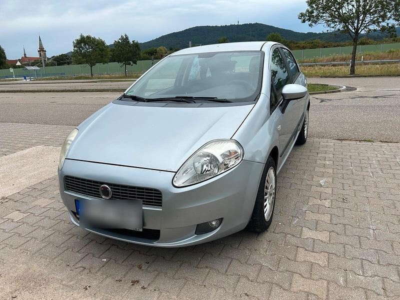 Silber Gebraucht 2008 Fiat Grande Punto Kleinwagen | 1.300 € - Bild 1/4