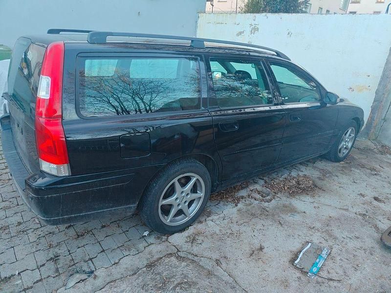 Gebraucht Volvo V70 209 PS (153 kW) 2007 Schwarz Kombi