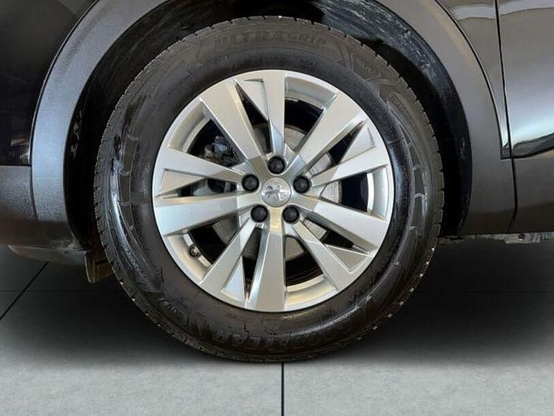 Gebraucht Peugeot 5008 Active 131 PS (96 kW) 2020 Lackierung schwarz perla nera/me (metallic) SUV