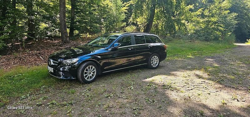 Gebraucht Mercedes C200 160 PS (117 kW) 2020 Schwarz Kombi
