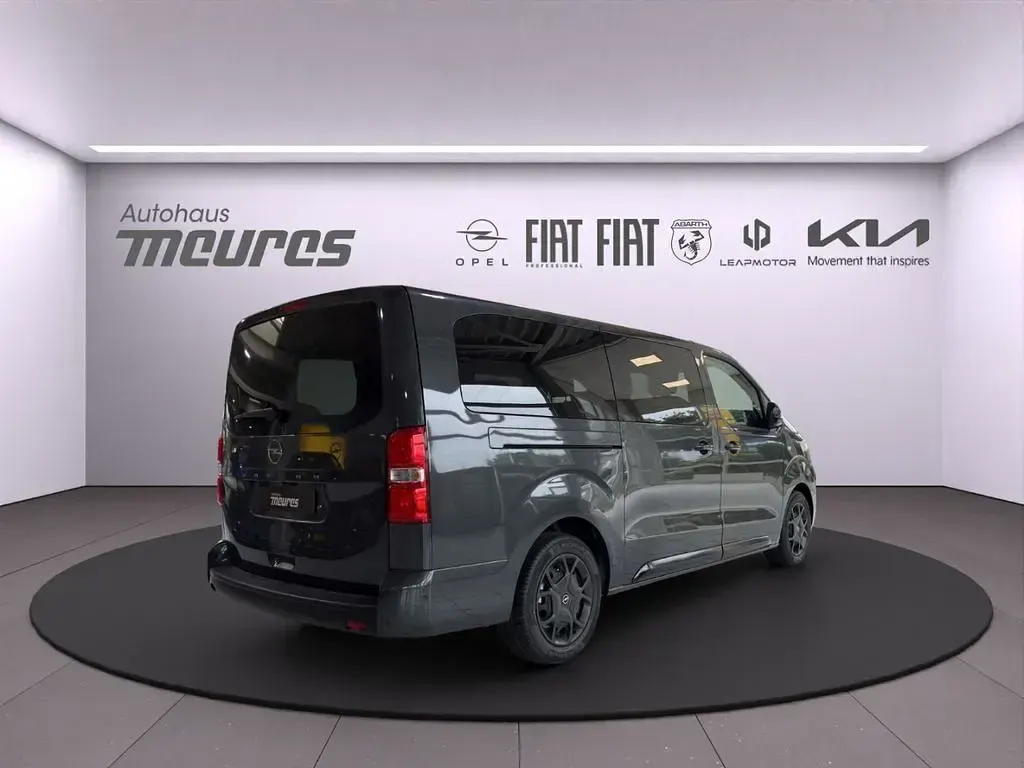 Neu Opel Zafira Life Edition 177 PS (130 kW) 2025 Grau Van / Kleinbus