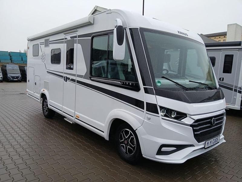 Gebraucht Knaus L!VE I 179 PS (131 kW) 2024 Weiss Van