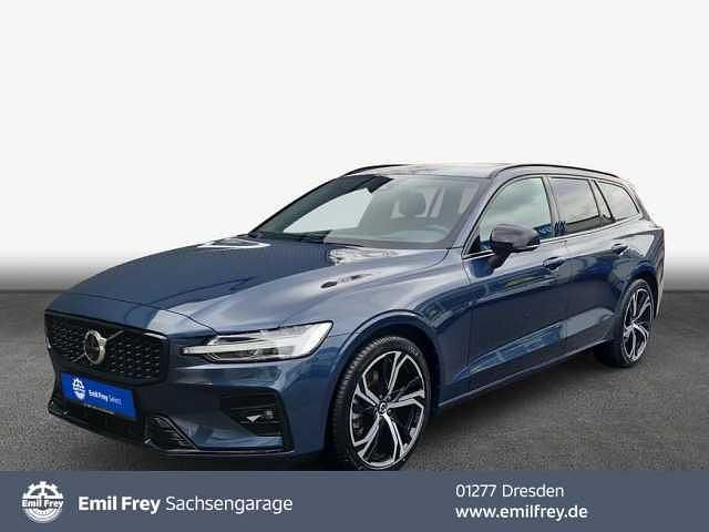 Gebraucht Volvo V60 145 PS (106 kW) 2025 Kombi