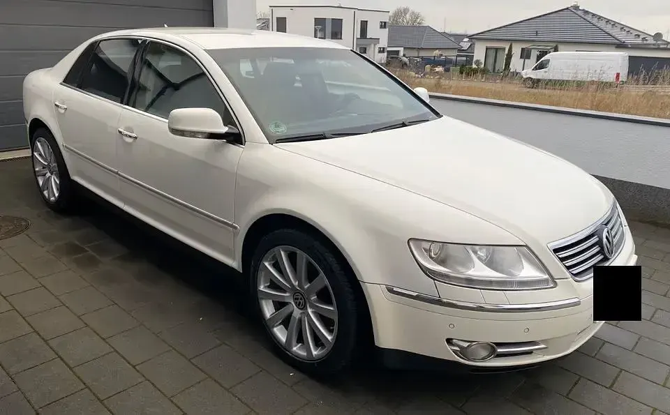 Gebraucht VW Phaeton 239 PS (175 kW) 2008 Weiß Limousine