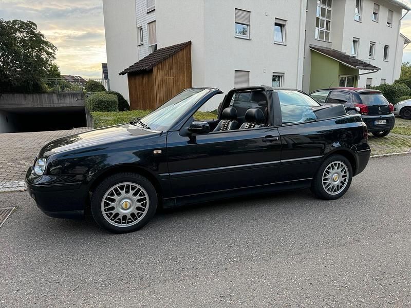 Schwarz Gebraucht 1999 VW Golf Cabriolet Cabrio | 1.400 € (Guter Preis) - Bild 1/4