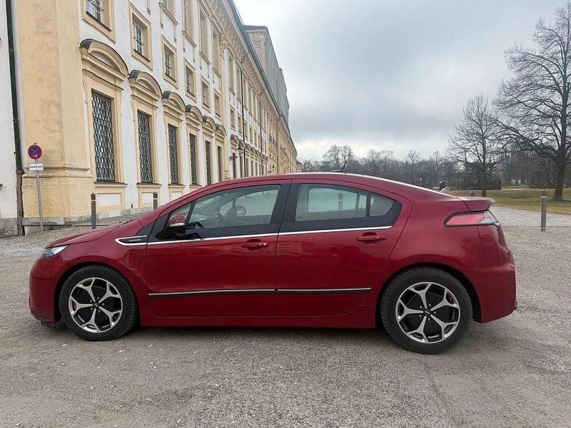 Gebraucht Opel Ampera 151 PS (111 kW) 2013 Rot Kleinwagen