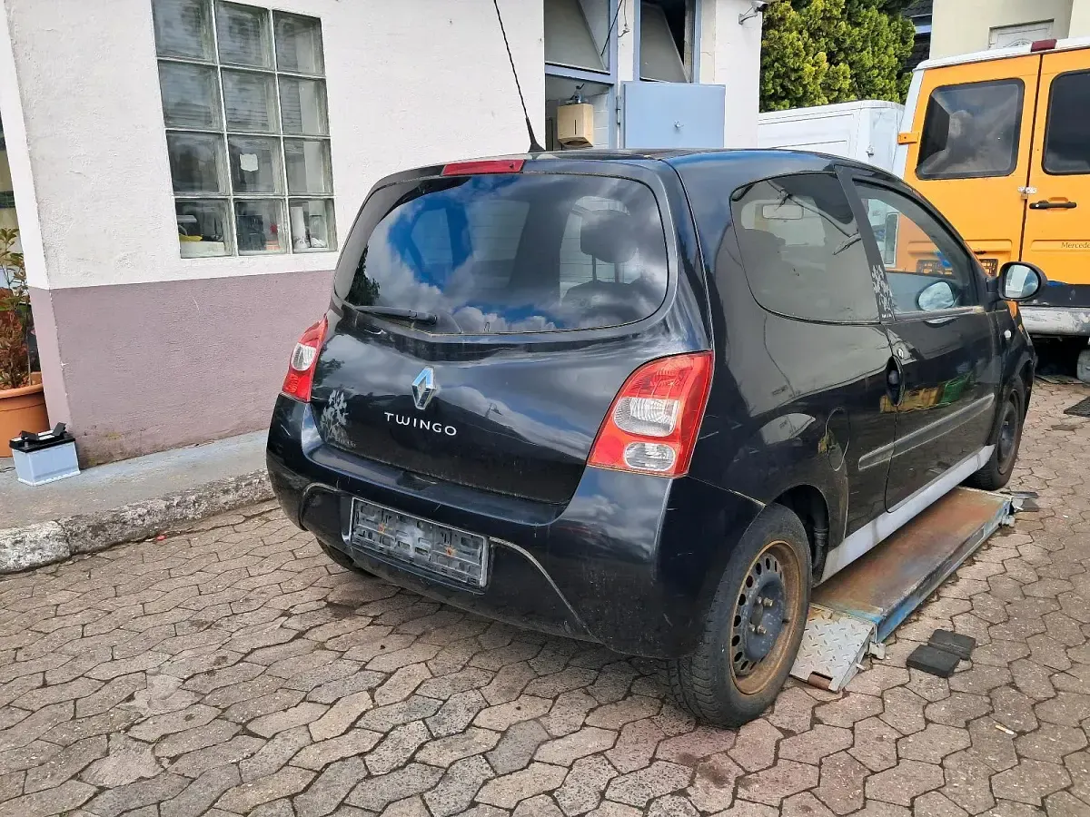 Brugt Renault Twingo 77 HK (56 kW) 2009 Sort Hatchback