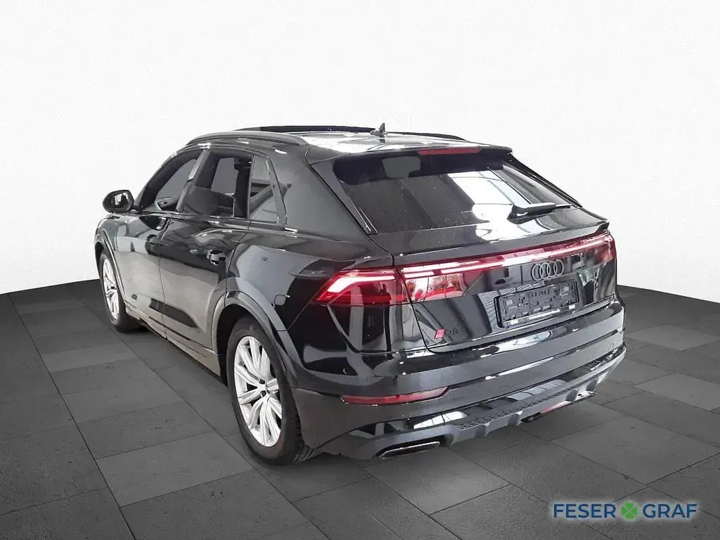 Gebraucht Audi Q8 Ambiente 286 PS (210 kW) 2025 Mythosschwarz metallic SUV