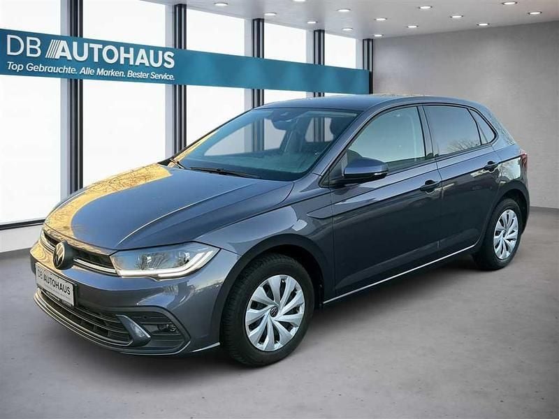 Gebraucht VW Polo Life 95 PS (69 kW) 2023 Grau Kleinwagen