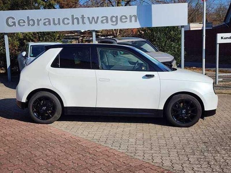 Gebraucht Honda e Advance 113 kW (154 PS) 2021 Platinum white p nh883p Kleinwagen