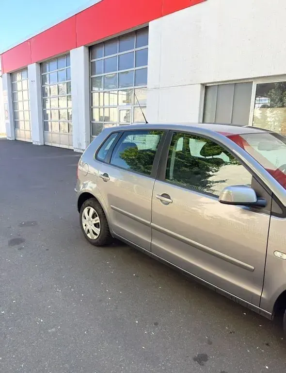 Gebraucht VW Polo Cricket 75 PS (55 kW) 2005 Schwarz Kleinwagen