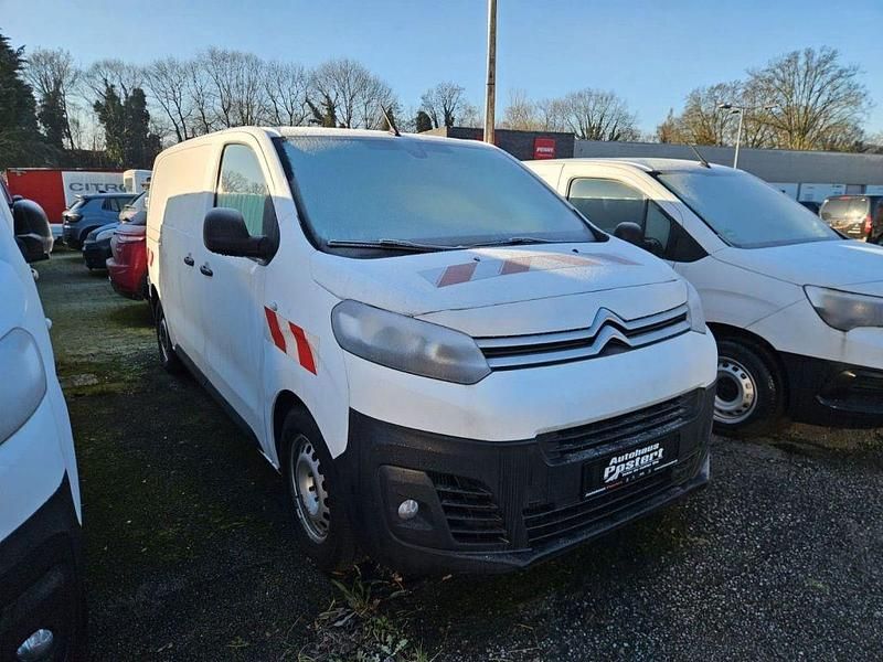 Weiß Gebraucht 2019 Citroën Jumpy Van / Kleinbus | 12.450 € (Fairer Preis) - Bild 1/4
