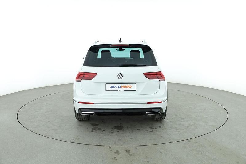 Gebraucht VW Tiguan Highline 239 PS (175 kW) 2019 Weiß SUV