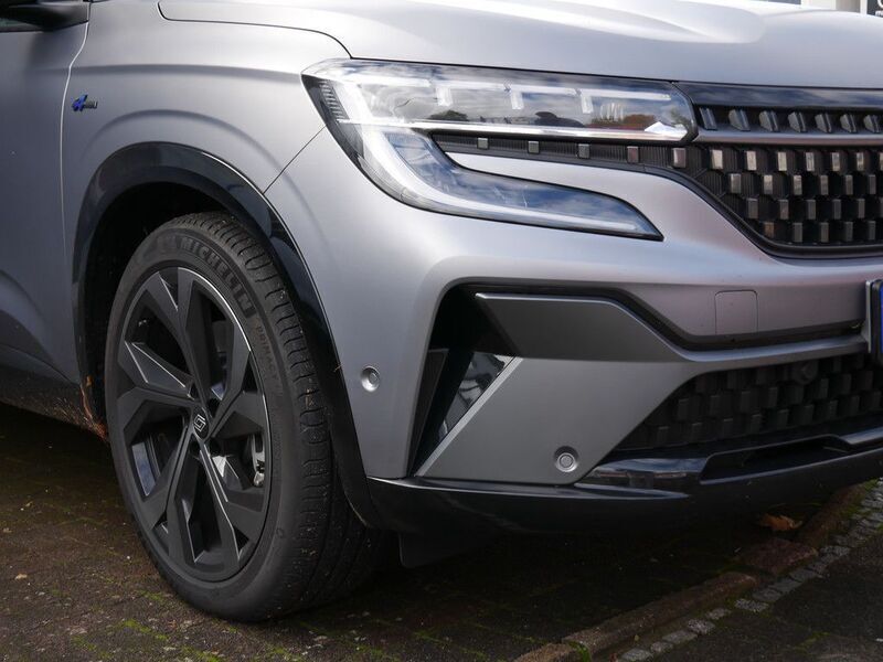 Gebraucht Renault Espace Esprit Alpine 131 PS (96 kW) 2023 Andere farbe Van / Kleinbus