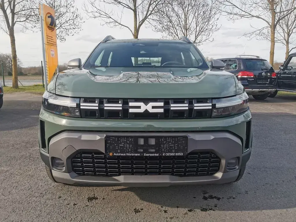 Neu Dacia Duster Expression 131 PS (96 kW) 2025 Grün SUV