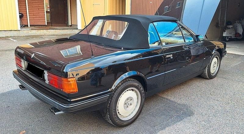 Schwarz Gebraucht 1989 Maserati Biturbo Cabrio | 22.500 € - Bild 1/2