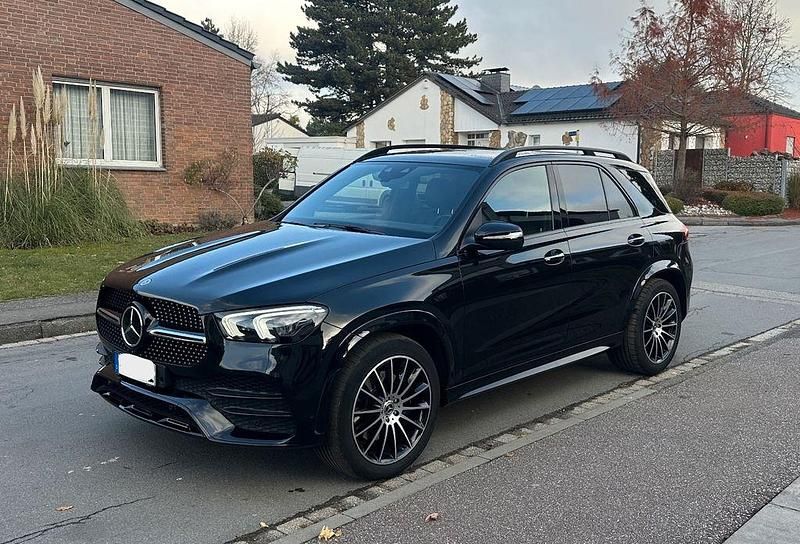 Schwarz Gebraucht 2021 Mercedes GLE400 AMG SUV | 62.900 € (Superpreis) - Bild 1/4