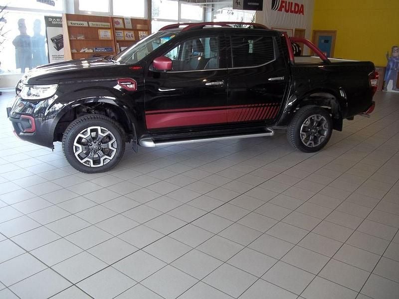 Gebraucht Renault Alaskan Intens 190 PS (139 kW) 2021 Schwarz Pickup