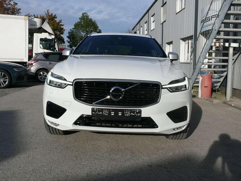 Ice white Gebraucht 2018 Volvo XC60 R-Design SUV | 32.490 € (Teuer) - Bild 1/4