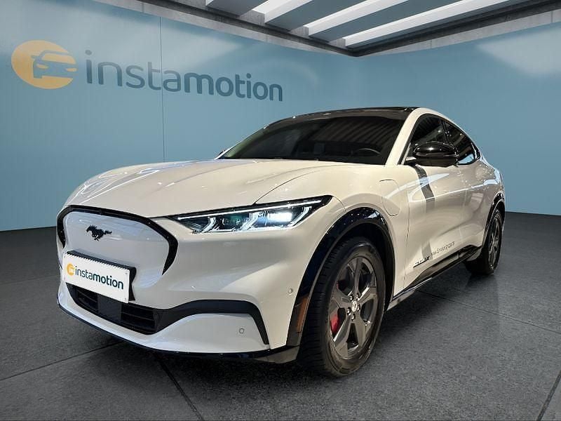 Gebraucht Ford Mustang Mach-E 258 kW (351 PS) 2022 Weiß SUV