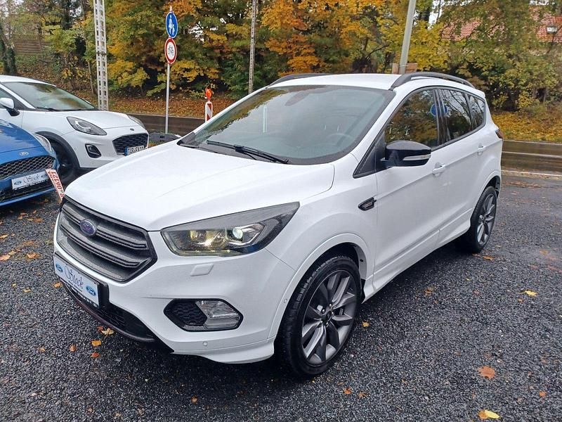 Gebraucht Ford Kuga ST-Line 150 PS (110 kW) 2019 Weiß SUV