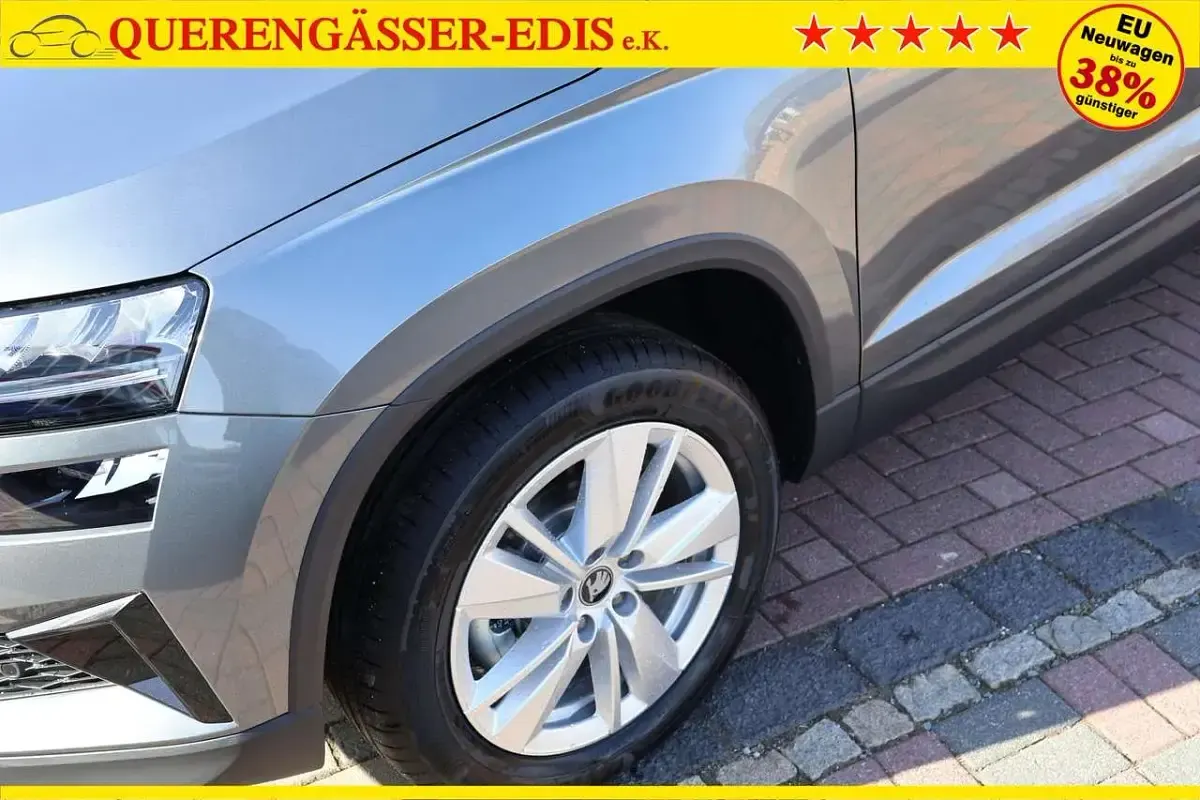 Neu Skoda Karoq Classic 150 PS (110 kW) 2026 Graphite grau SUV