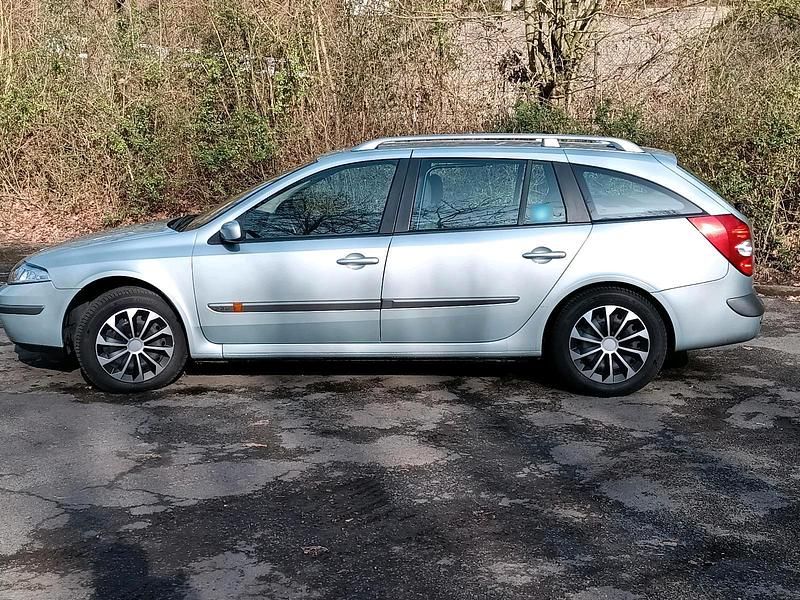 Gebraucht Renault Laguna II 150 PS (110 kW) 2004 Silber Kombi