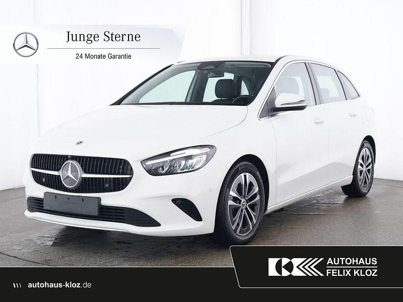 Weiß Gebraucht 2024 Mercedes B200 Progressive Van / Kleinbus | 29.400 € (Guter Preis) - Bild 1/4