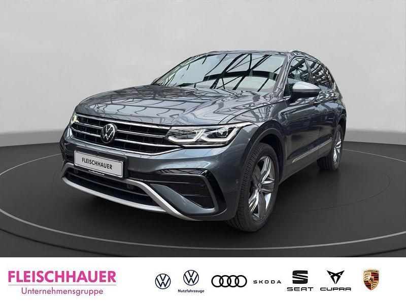 Grau Gebraucht 2022 VW Tiguan Allspace Elegance SUV | 32.770 € (Guter Preis) - Bild 1/4