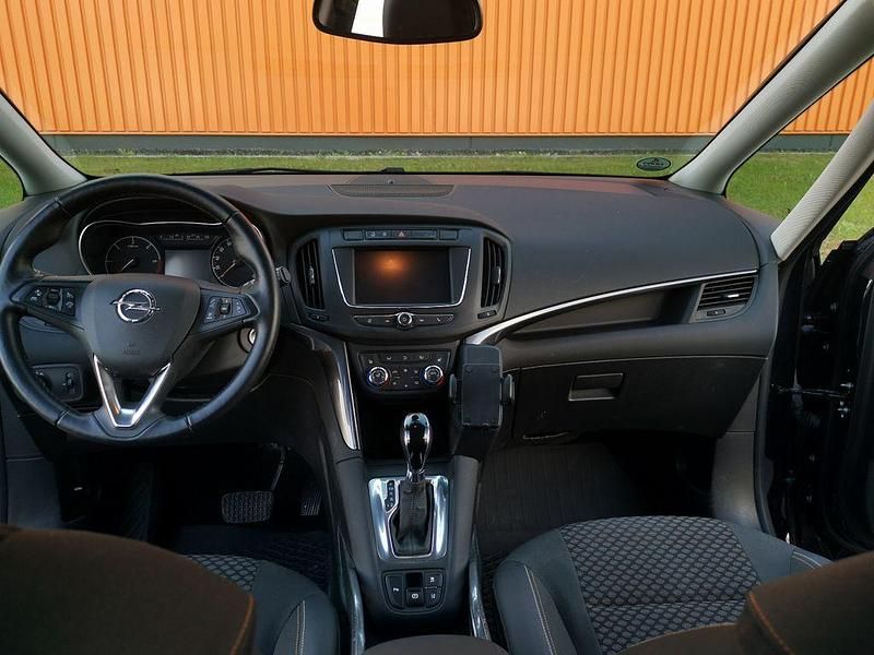 Gebraucht Opel Zafira Business Innovation 131 PS (96 kW) 2018 Blau Van / Kleinbus