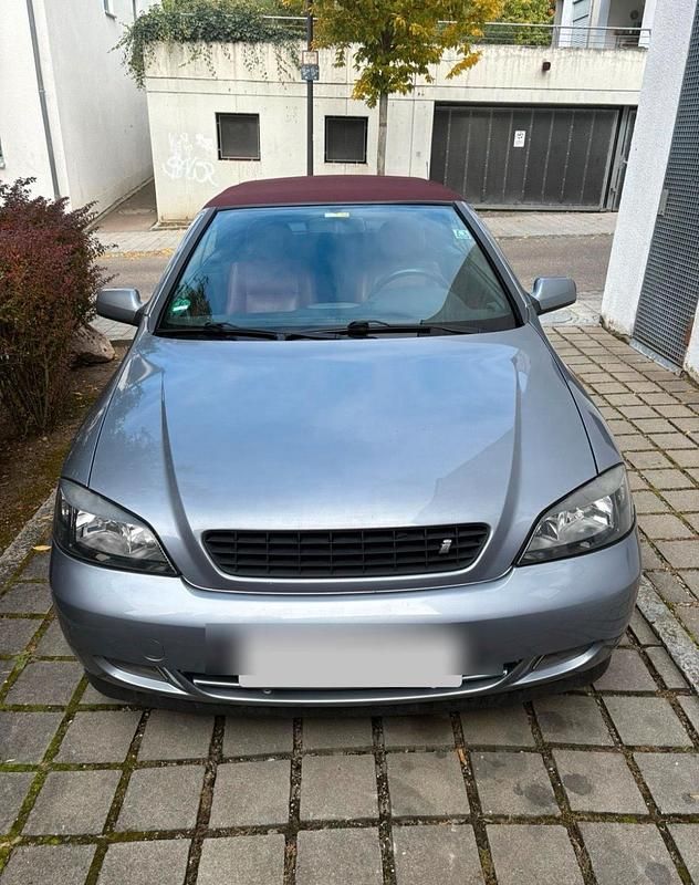 Gebraucht Opel Astra 147 PS (108 kW) 2003 Silber Cabrio