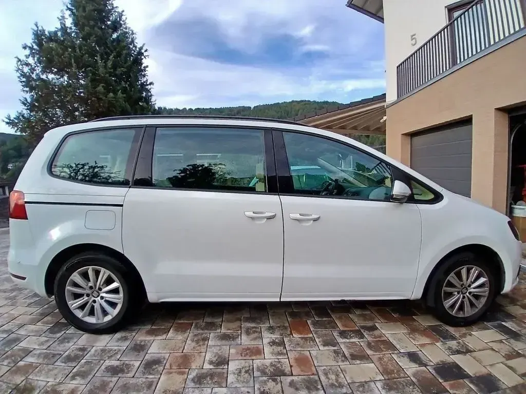 Gebraucht Seat Alhambra Style 150 PS (110 kW) 2017 Weiß Van / Kleinbus