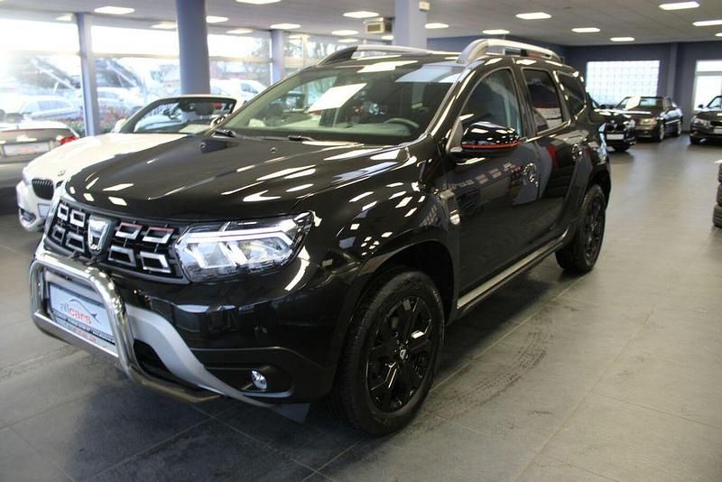 Gebraucht Dacia Duster Extreme 150 PS (110 kW) 2022 Schwarz SUV