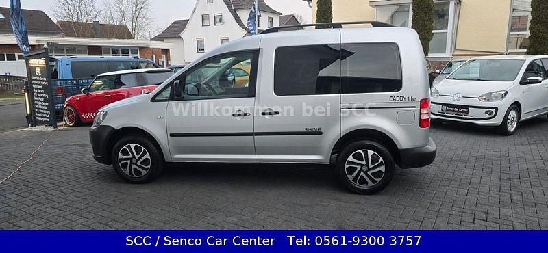 Second-hand VW Caddy Edition 86 CP (63 kW) 2011 Argintiu Monovolum