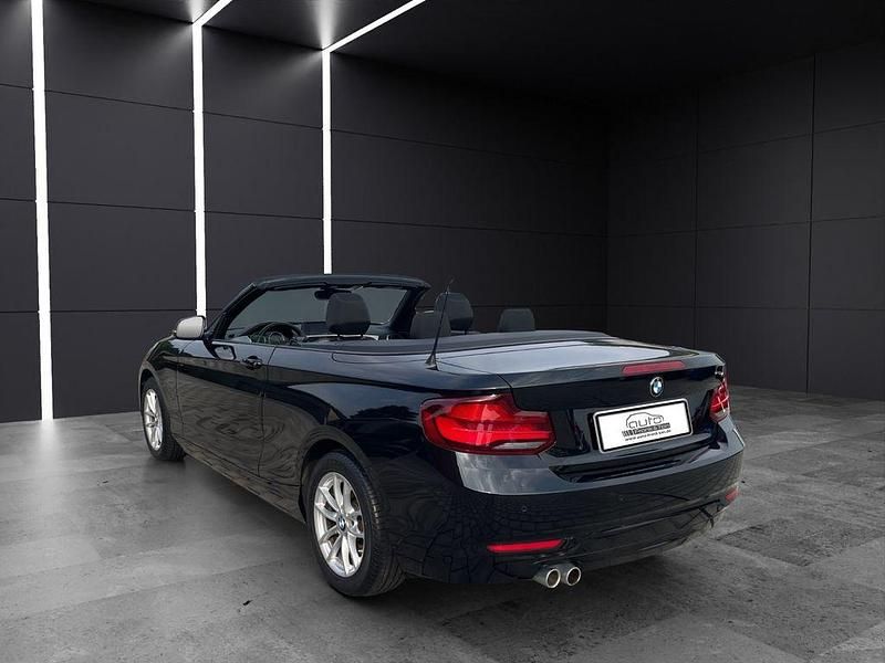 Gebraucht BMW 220 Advantage 184 PS (135 kW) 2021 Schwarz Cabrio