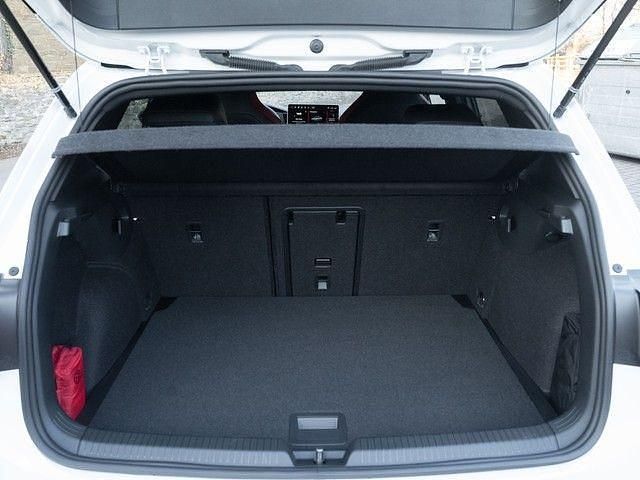 Neu VW Golf VIII GTI Clubsport 300 PS (220 kW) 2025 Weiß Limousine