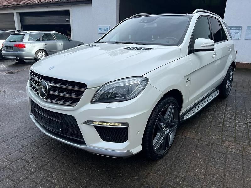 Gebraucht Mercedes ML63 AMG AMG 557 PS (409 kW) 2013 Weiß SUV