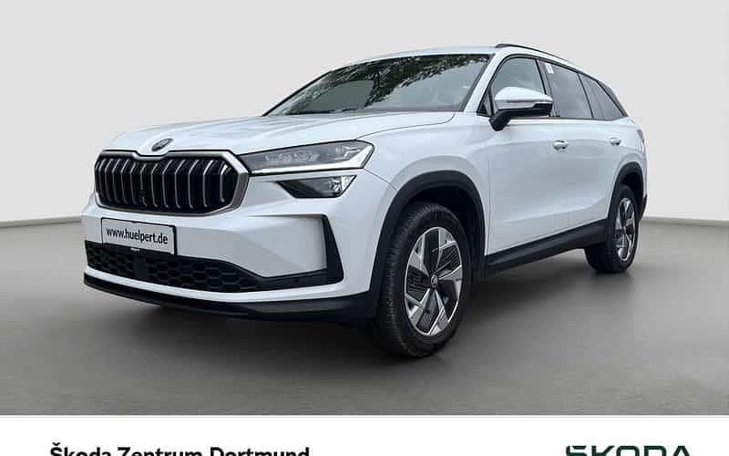 Weiß Gebraucht 2025 Skoda Kodiaq Selection SUV | 43.991 € (Superpreis) - Bild 1/4