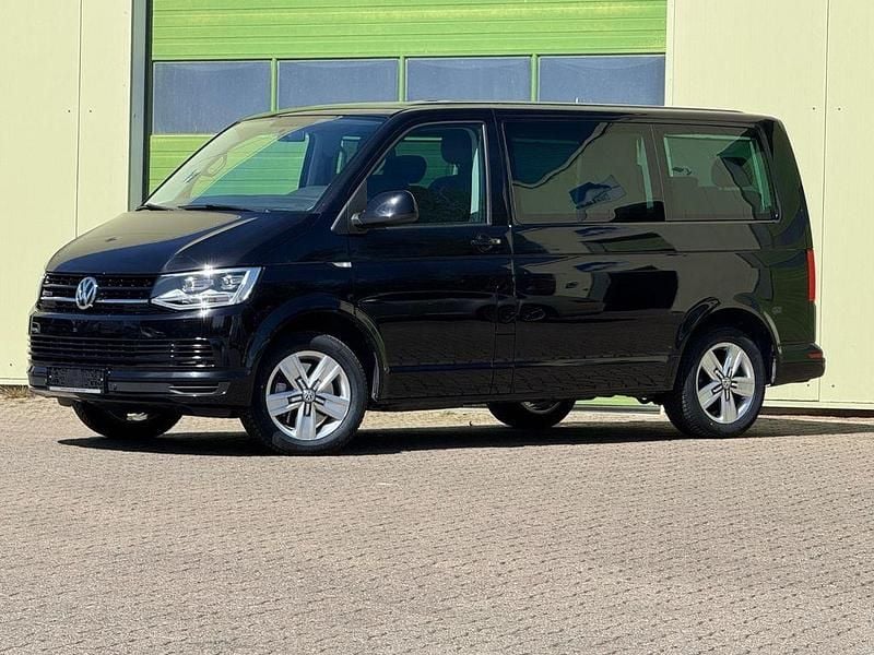 Gebraucht VW Multivan 150 PS (110 kW) 2016 Schwarz Van / Kleinbus