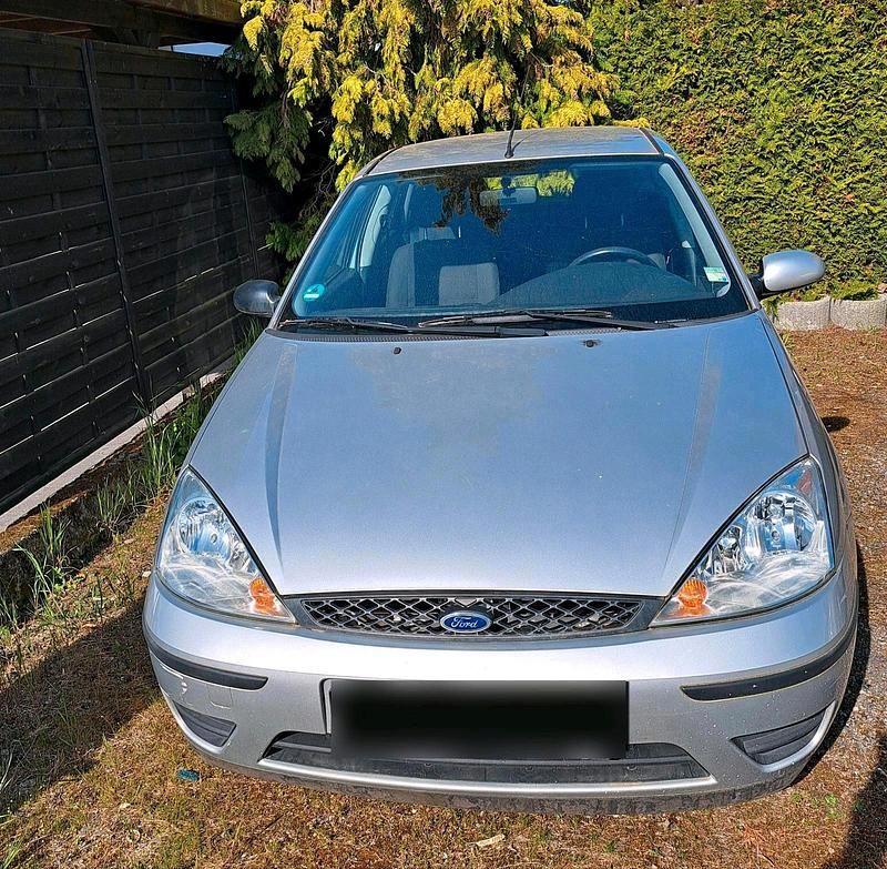 Usata Ford Focus 100 CV (73 kW) 2003 Argento Coupé