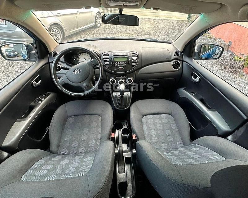 Gebraucht Hyundai i10 77 PS (56 kW) 2009 Blau Kleinwagen