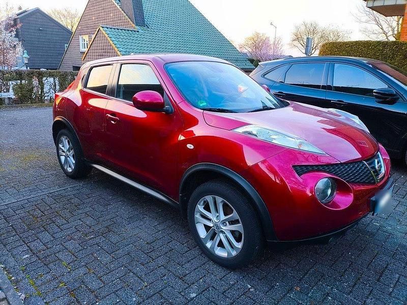 Gebraucht Nissan Juke Tekna 117 PS (86 kW) 2011 Rot SUV