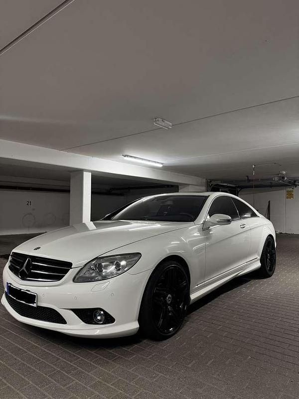 Gebraucht Mercedes CL500 387 PS (284 kW) 2007 Weiß Coupé