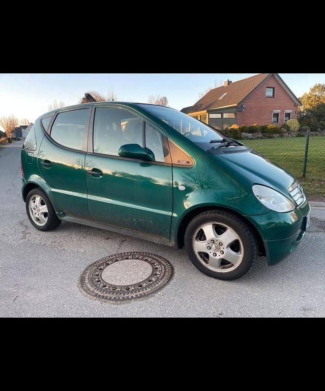 Grau Gebraucht 1998 Mercedes A140 Classic Van / Kleinbus | 550 € (Superpreis) - Bild 1/4