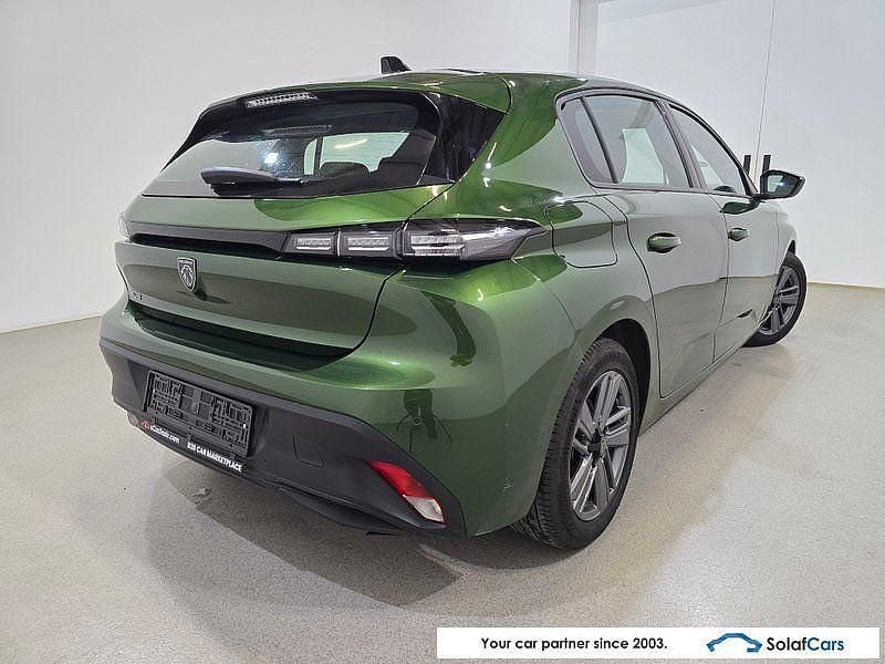 Gebraucht Peugeot 308 131 PS (96 kW) 2022 Grün Limousine