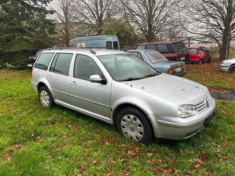 Silber Gebraucht 2001 VW Golf IV Kombi | 700 € (Superpreis) - Bild 1/3